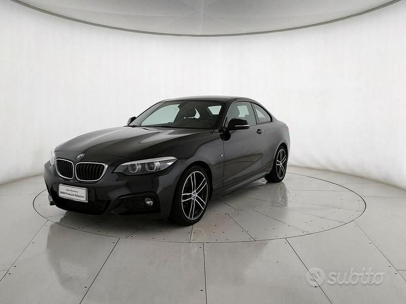 Nero Usata 2019 BMW 218 M Sport Coupé | 21.900 € (Buon prezzo) - Immagine 1/4