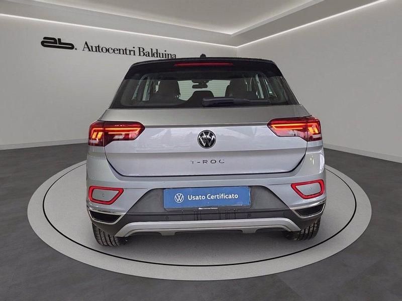 Usata VW T-Roc Style 110 CV (80 kW) 2023 Nero SUV