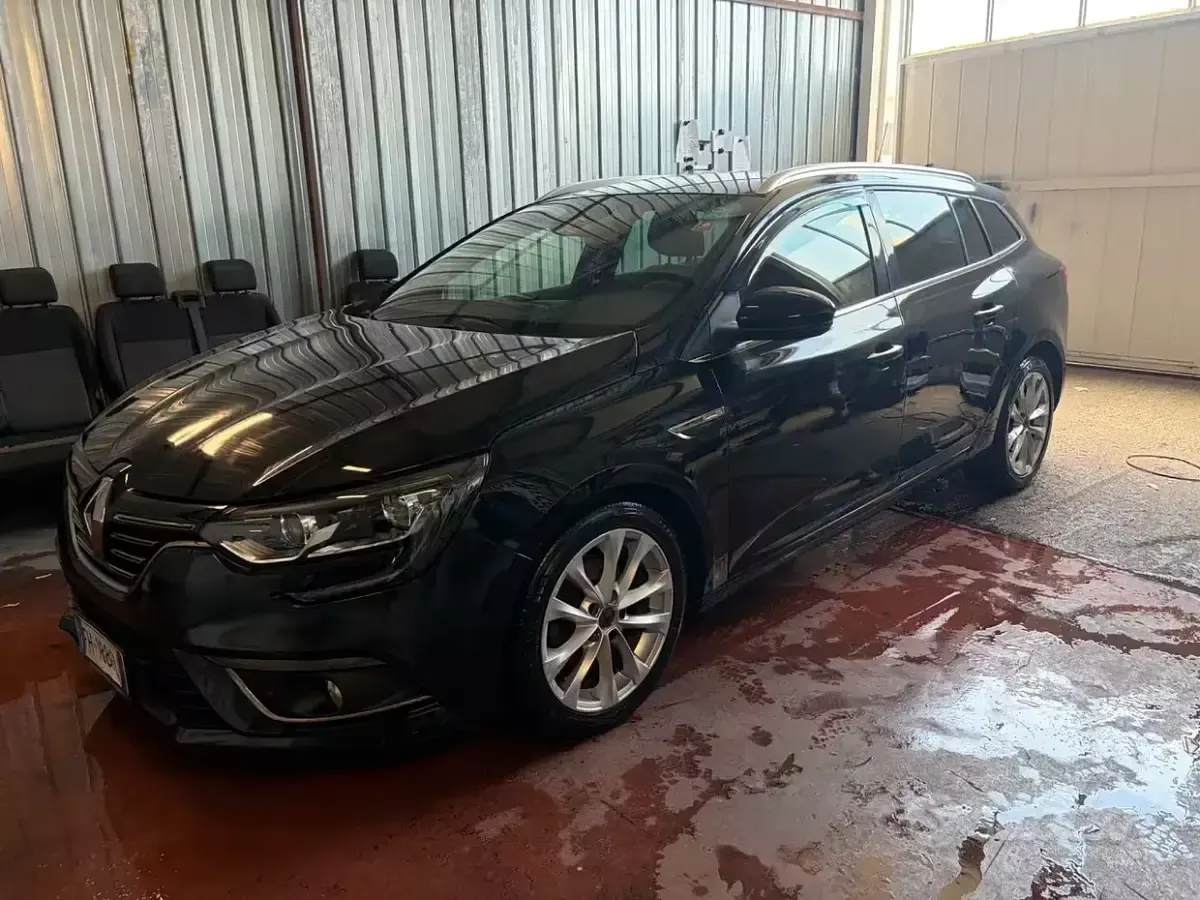 Usata Renault Mégane GrandTour Business 110 CV (80 kW) 2018 Nero Station wagon