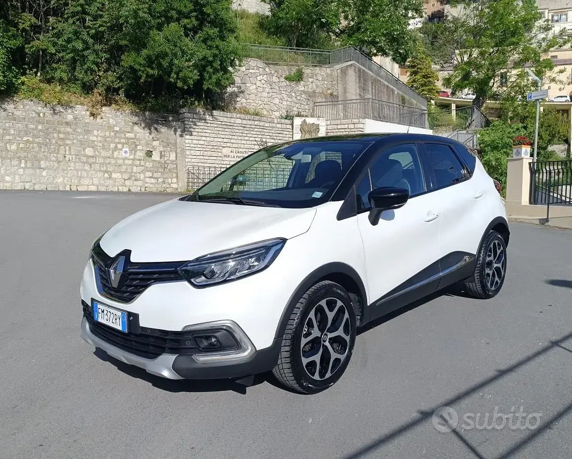 Usata Renault Captur Intens 90 CV (66 kW) 2018 Bianco SUV