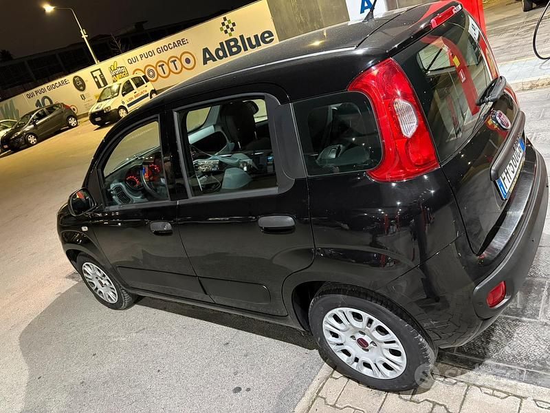 Usata Fiat Panda 69 CV (50 kW) 2017 Nero Berlina