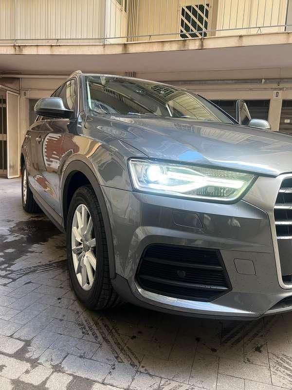 Usata Audi Q3 Business 120 CV (88 kW) 2017 Grigio SUV
