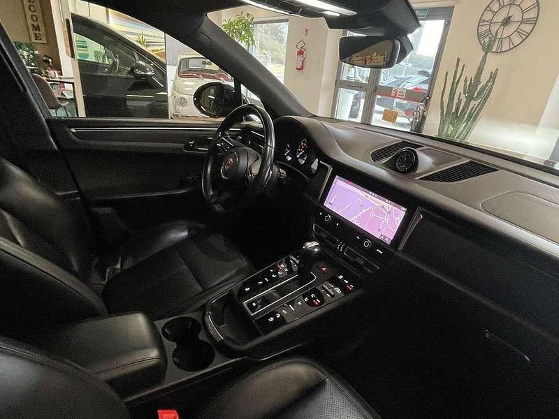 Usata Porsche Macan 265 CV (194 kW) 2022 Nero SUV