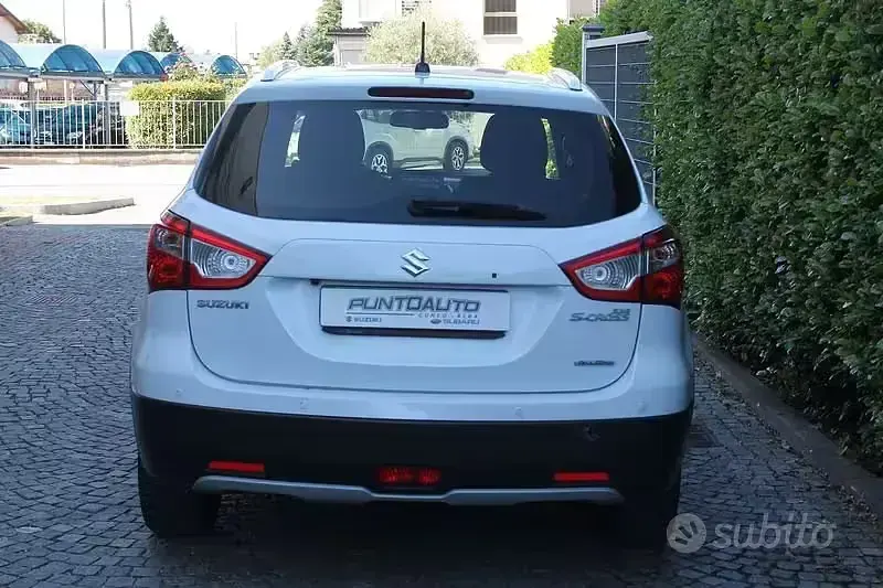 Usata Suzuki SX4 S-Cross 120 CV (88 kW) 2015 Bianco SUV
