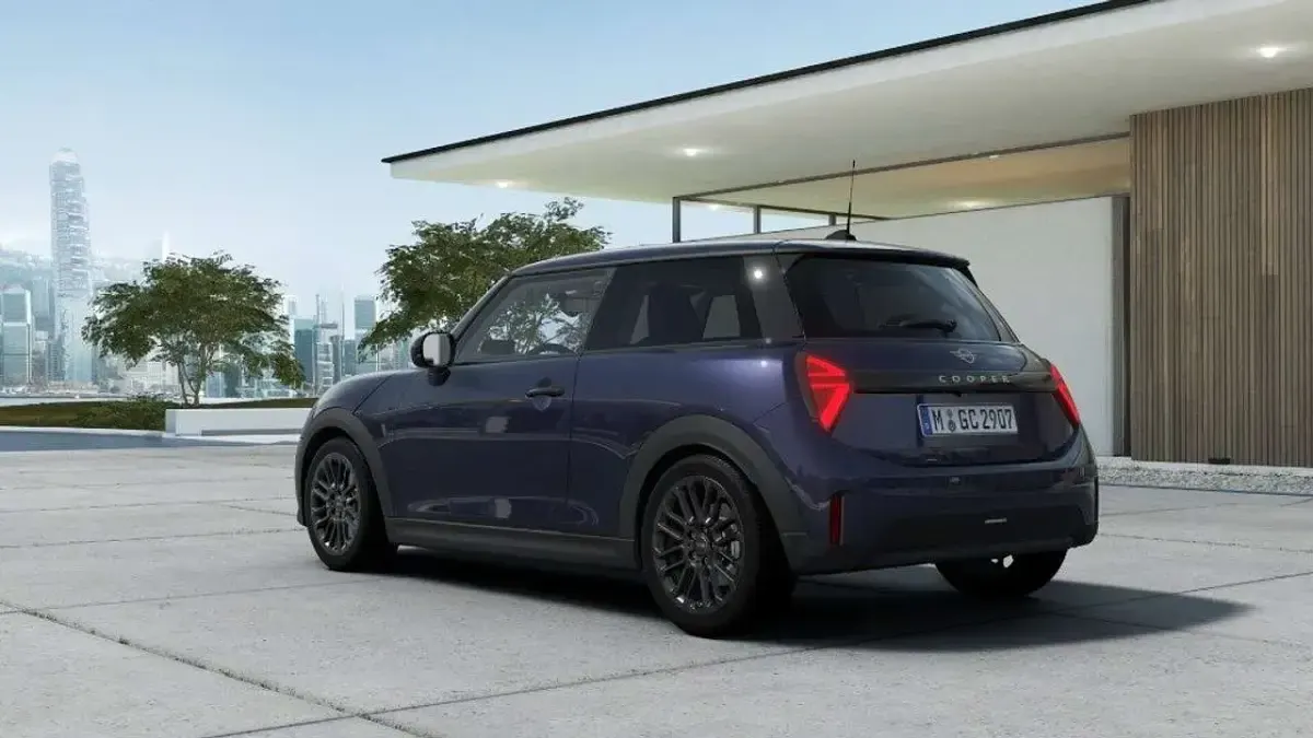 Nuova Mini Cooper Classic 89 kW (122 CV) 2026 Blu Utilitaria