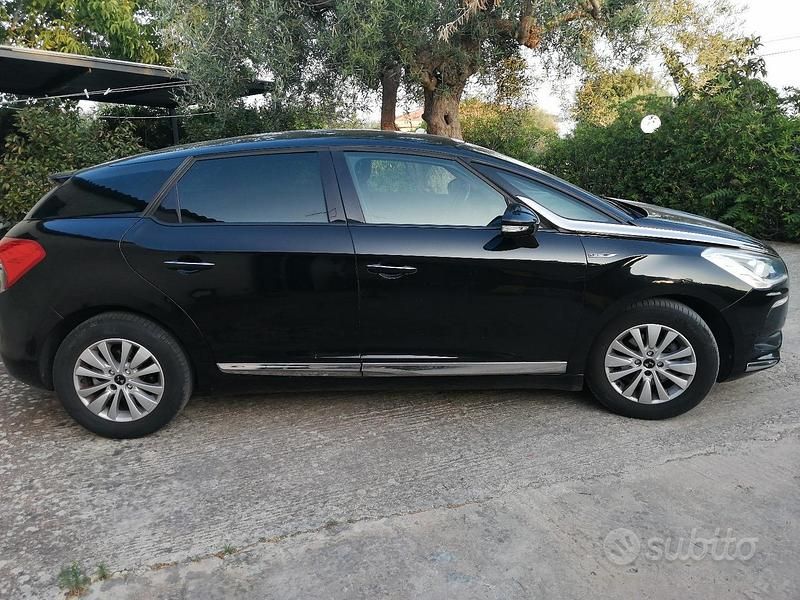 Usata Citroën DS5 2014 Nero Utilitaria