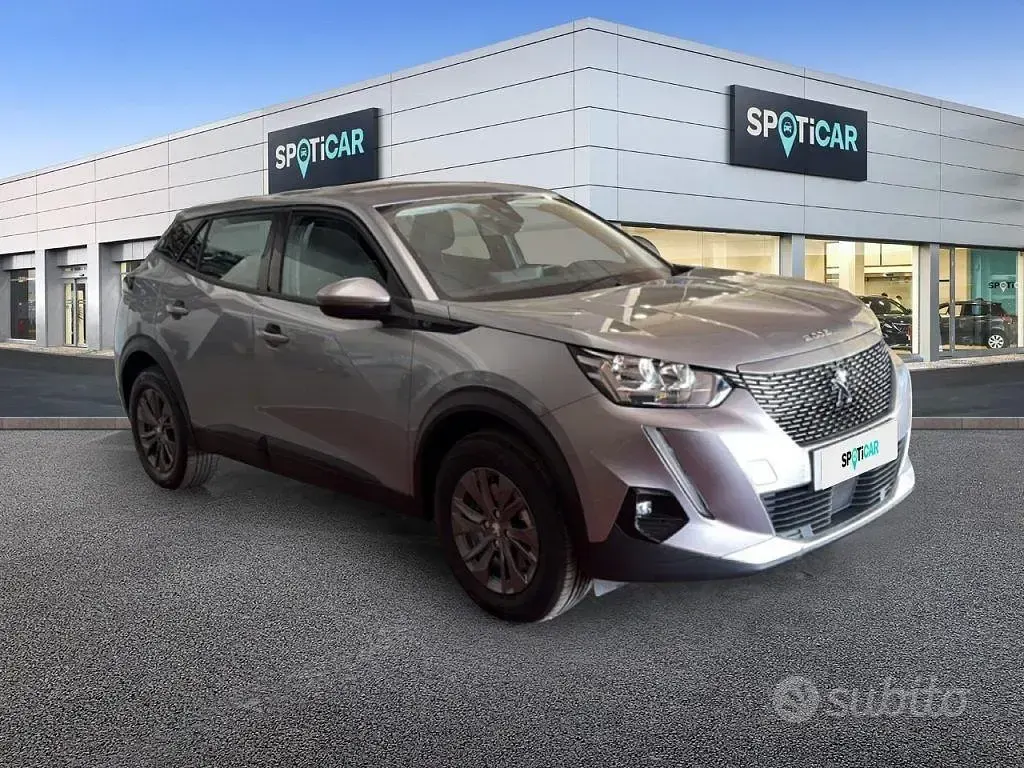 Usata Peugeot e-2008 Active 56 kW (77 CV) 2021 Grigio SUV