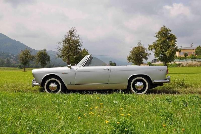 Usata Lancia Appia 79 CV (58 kW) 1959 Argento Cabrio