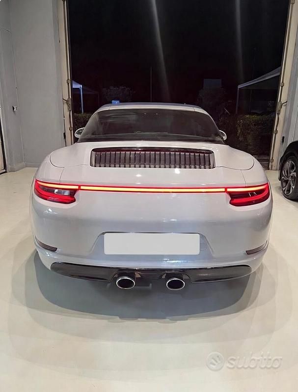 Usata Porsche 911 Carrera 2016 Grigio Coupé