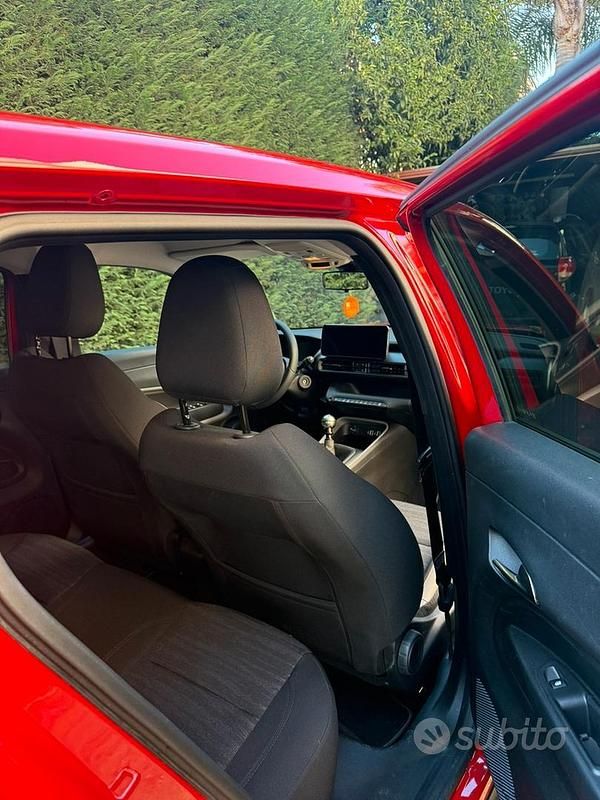 Usata Jeep Avenger Longitude 101 CV (74 kW) 2023 Rosso SUV