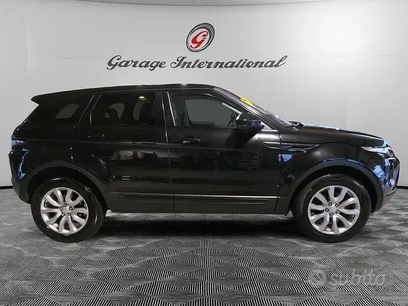 Usata Land Rover Range Rover evoque Dynamic 150 CV (110 kW) 2015 Nero SUV