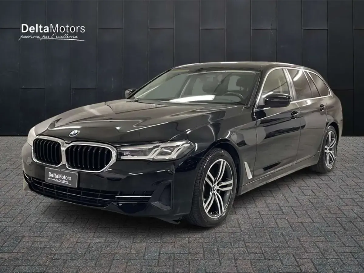 Usata BMW 520 Luxury Line 190 CV (139 kW) 2022 Station wagon