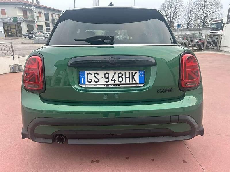 Usata Mini Cooper 136 CV (100 kW) 2024 Verde Utilitaria