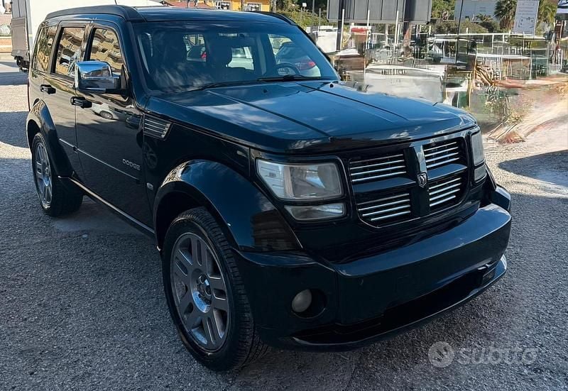Usata Dodge Nitro 177 CV (130 kW) 2009 Nero SUV