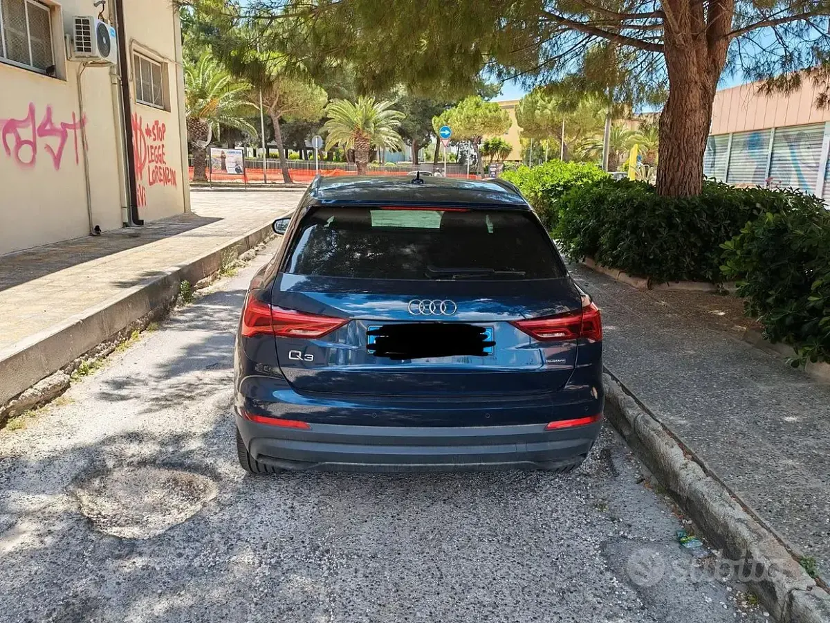 Usata Audi Q3 Business 150 CV (110 kW) 2020 Blu SUV