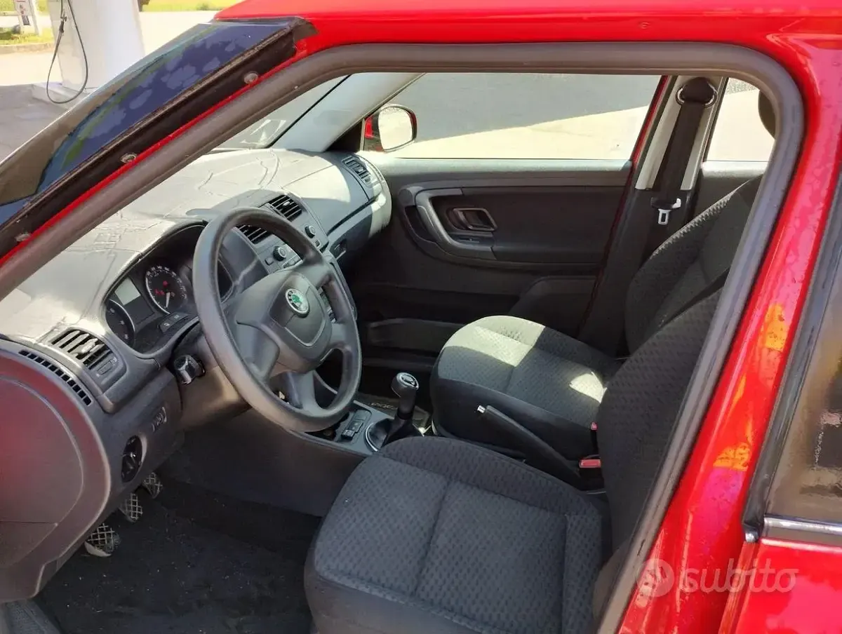 Usata Skoda Fabia 69 CV (50 kW) 2012 Berlina