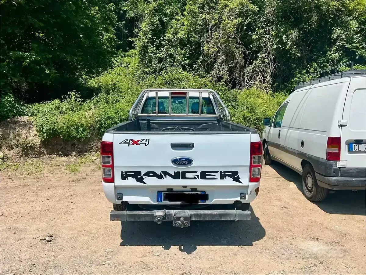 Usata Ford Ranger XL 150 CV (110 kW) 2017 Bianco Pick-up