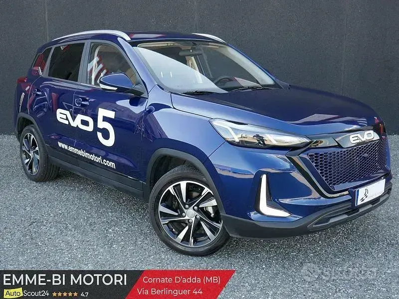 Usata EVO Evo 5 127 CV (93 kW) 2024 Blu SUV