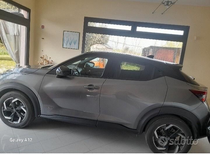 Usata Nissan Juke N-Connecta 114 CV (83 kW) 2023 Grigio SUV