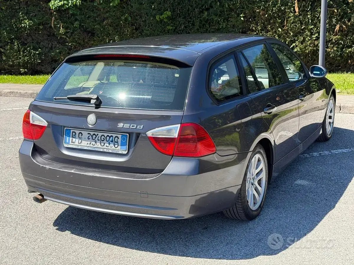 Usata BMW 320 163 CV (119 kW) 2006 Grigio Station wagon