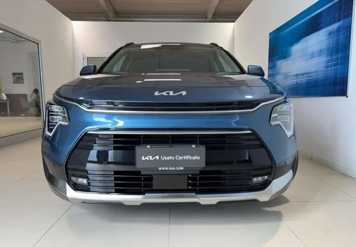 Usata Kia Niro 92 CV (67 kW) 2025 Blu/azzurro SUV