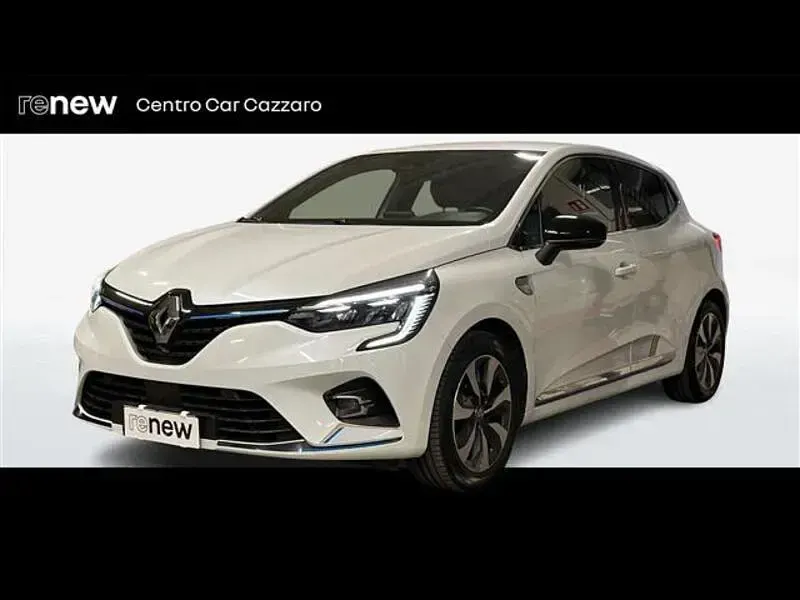 Usata Renault Clio 140 CV (102 kW) 2021 Bianco Utilitaria