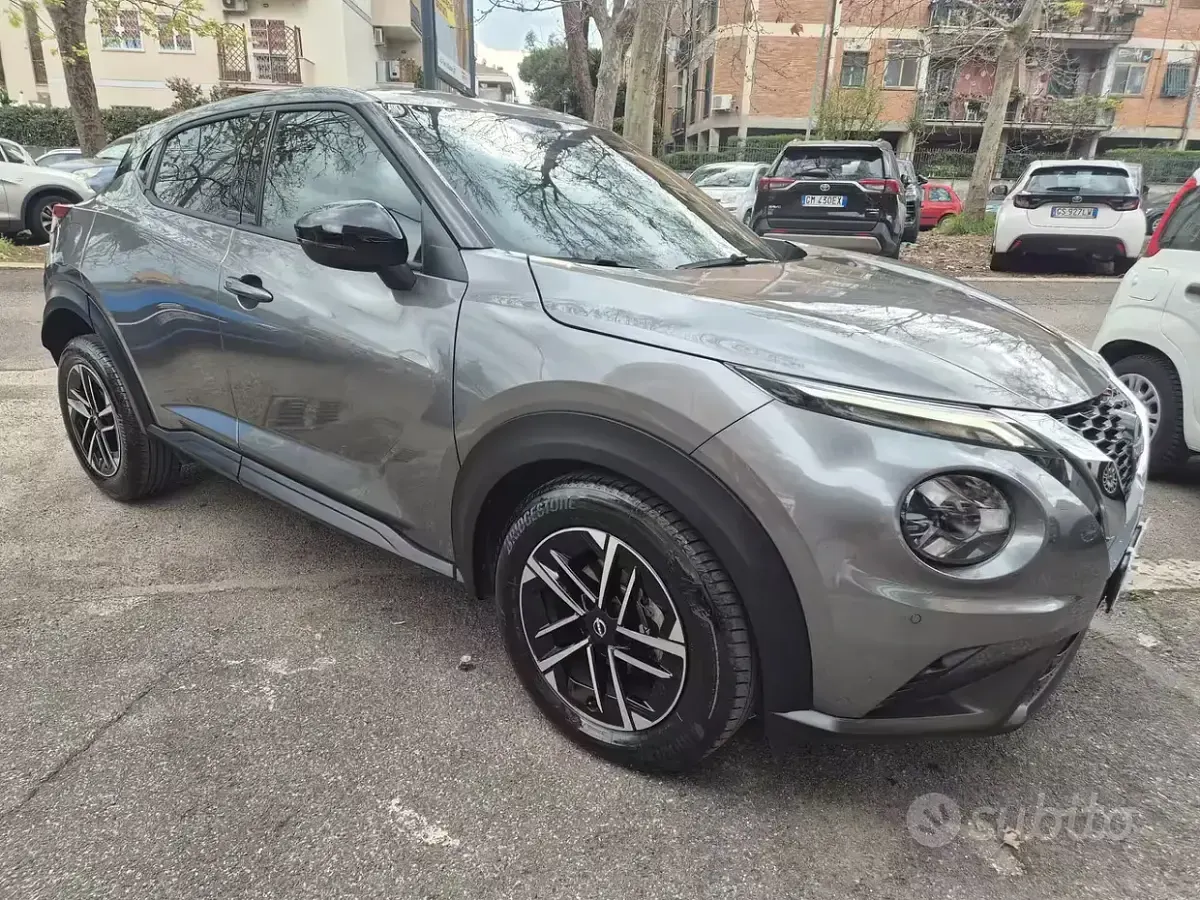 Usata Nissan Juke N-Connecta 114 CV (83 kW) 2025 Grigio SUV