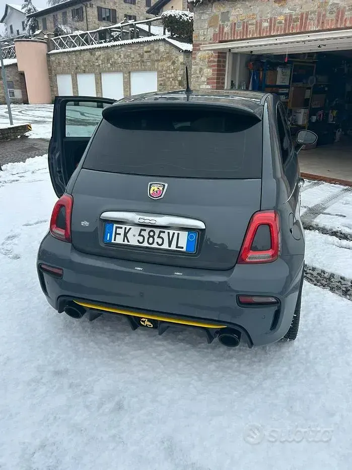 Usata Abarth 595 160 CV (117 kW) 2017 Grigio Utilitaria