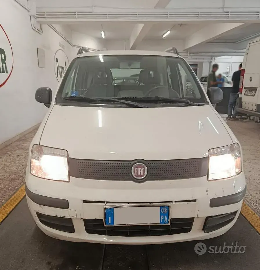 Usata Fiat Panda 75 CV (55 kW) 2012 Bianco Utilitaria