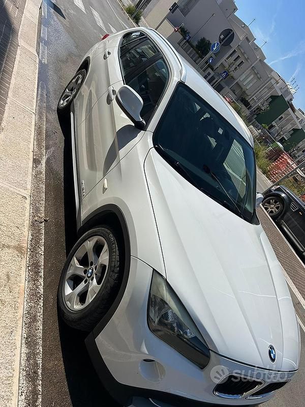 Usata BMW X1 143 CV (105 kW) 2010 SUV