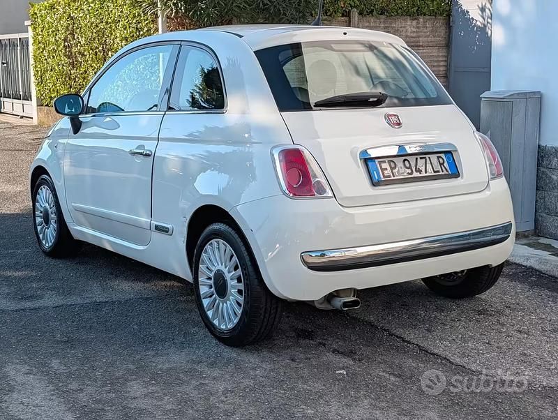 Usata Fiat 500 Lounge 69 CV (50 kW) 2013 Bianco Berlina