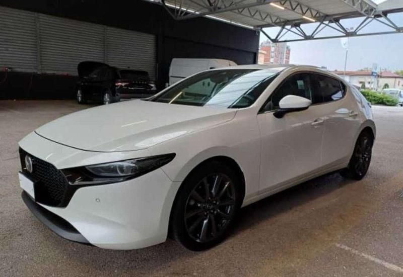Bianco Usata 2021 Mazda 3 Exceed Tre volumi | 16.990 € (Buon prezzo) - Immagine 1/1
