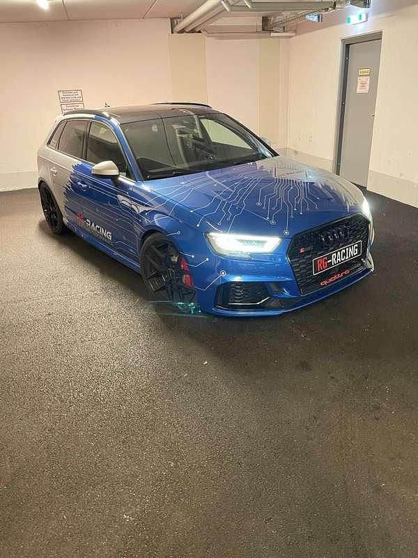 Usata Audi RS3 400 CV (294 kW) 2019 Blu/azzurro Berlina