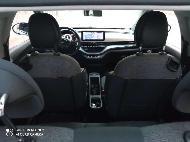 Usata Fiat 500e Icon 42 kW (58 CV) 2021 Bianco Cabrio