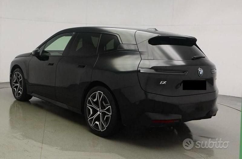 Usata BMW iX Efficient Dynamics 484 kW (659 CV) 2022 Nero SUV