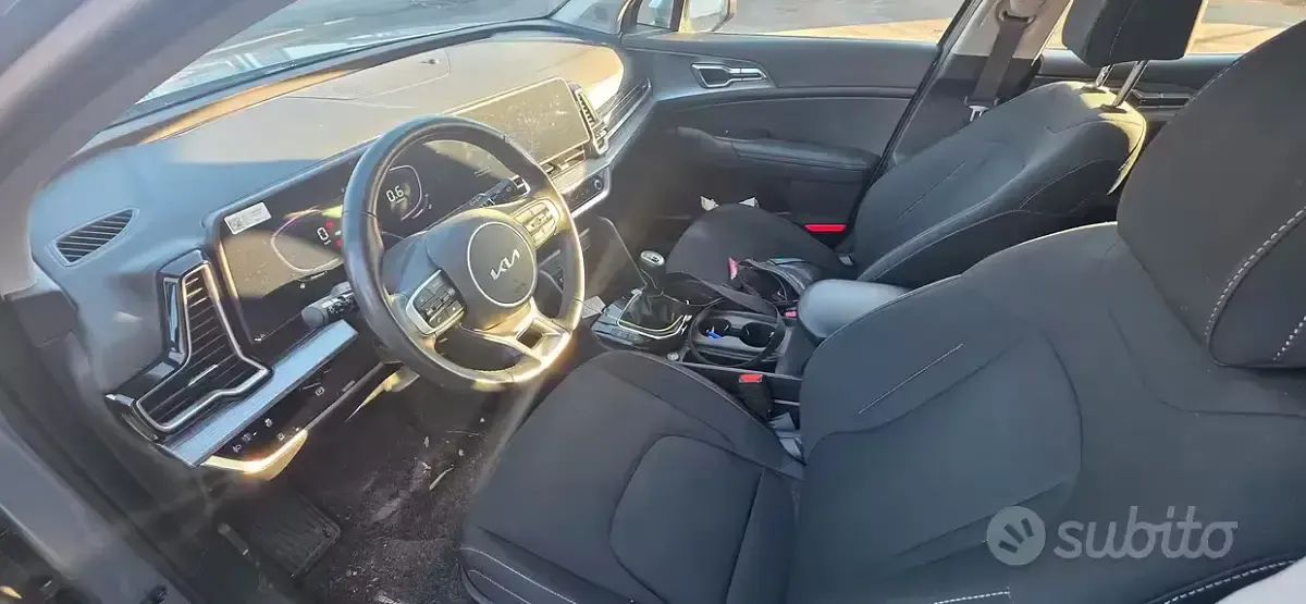Usata Kia Sportage 150 CV (110 kW) 2025 Grigio SUV