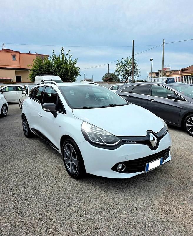 Usata Renault Clio GrandTour 90 CV (66 kW) 2015 Bianco Station wagon