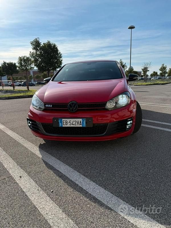 Usata VW Golf VI GTI 211 CV (155 kW) 2010 Utilitaria