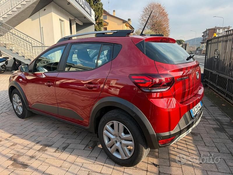 Usata Dacia Sandero Comfort 2022 Rosso Utilitaria