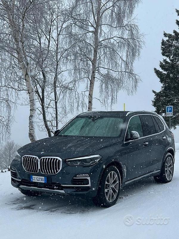 Usata BMW X5 xLine 265 CV (194 kW) 2020 Grigio SUV