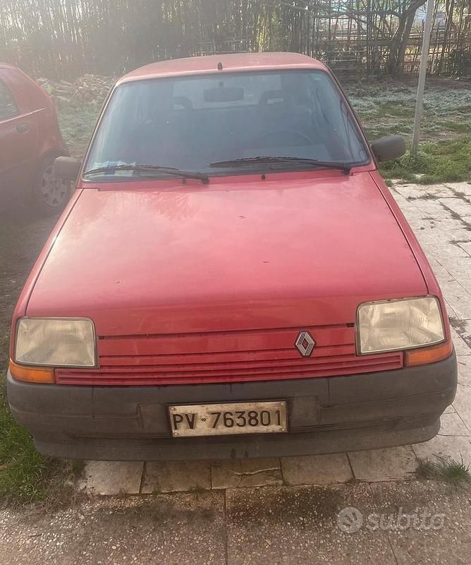 Usata Renault Clio 1991 Rosso Berlina