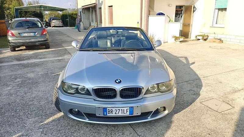 Usata BMW 318 Cabriolet 143 CV (105 kW) 2004 Cabrio