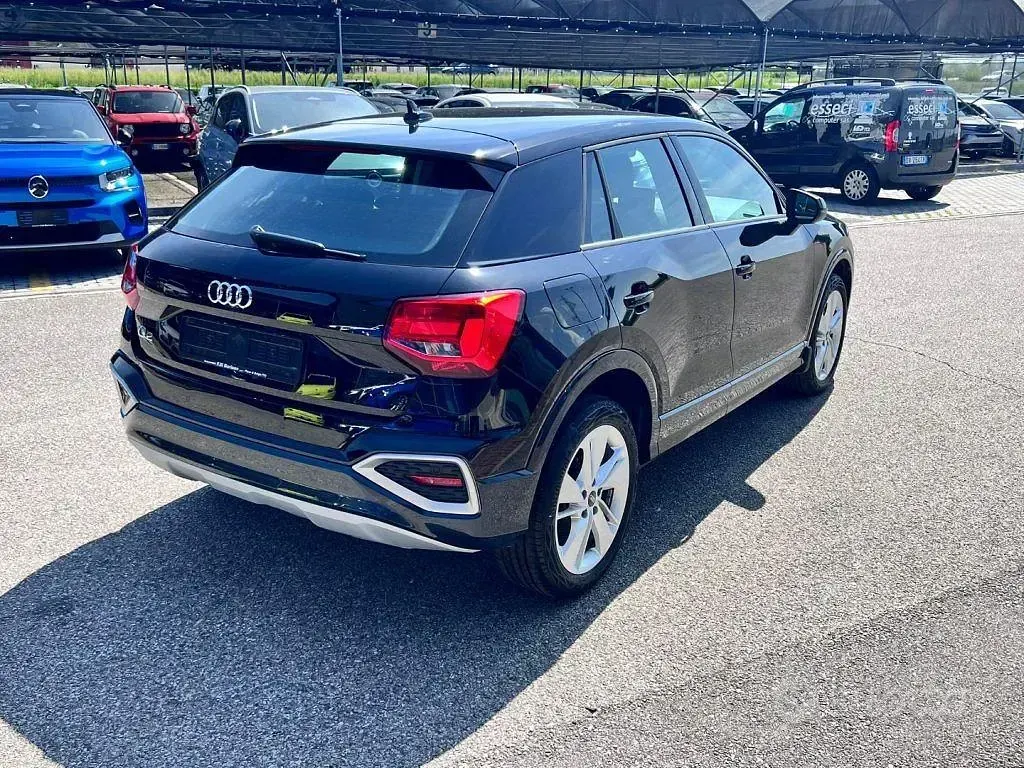 Gebraucht Audi Q2 Admired 150 PS (110 kW) 2022 Schwarz SUV