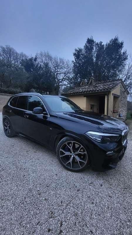 Usata BMW X5 M Sport 265 CV (194 kW) 2020 Blu/azzurro SUV