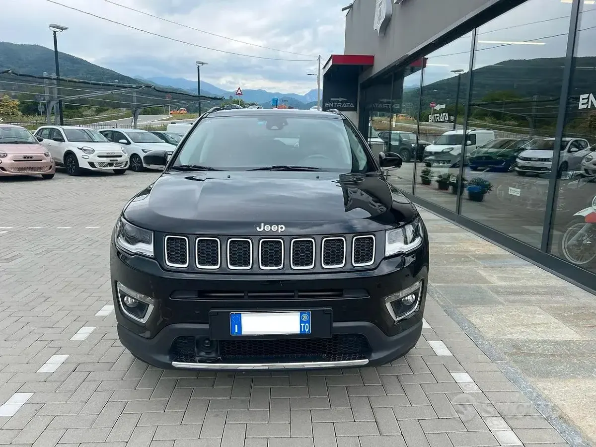 Usata Jeep Compass Limited 120 CV (88 kW) 2020 Nero SUV