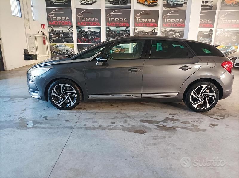 Usata DS Automobiles DS5 Sport Chic 181 CV (133 kW) 2017 Grigio Utilitaria