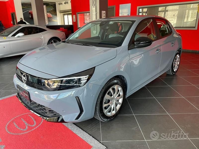 Usata Opel Corsa Edition 75 CV (55 kW) 2024 Grigio Utilitaria