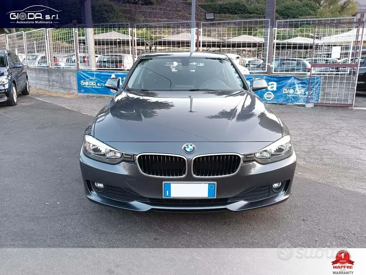 Usata BMW 318 Efficient Dynamics 143 CV (105 kW) 2015 Grigio Station wagon