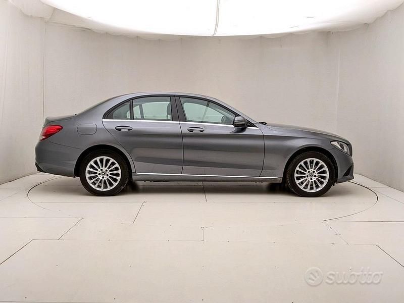 Usata Mercedes 180 2021 Berlina