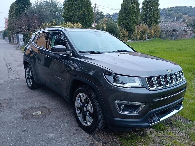 Usata Jeep Compass 119 CV (87 kW) 2019 Grigio SUV